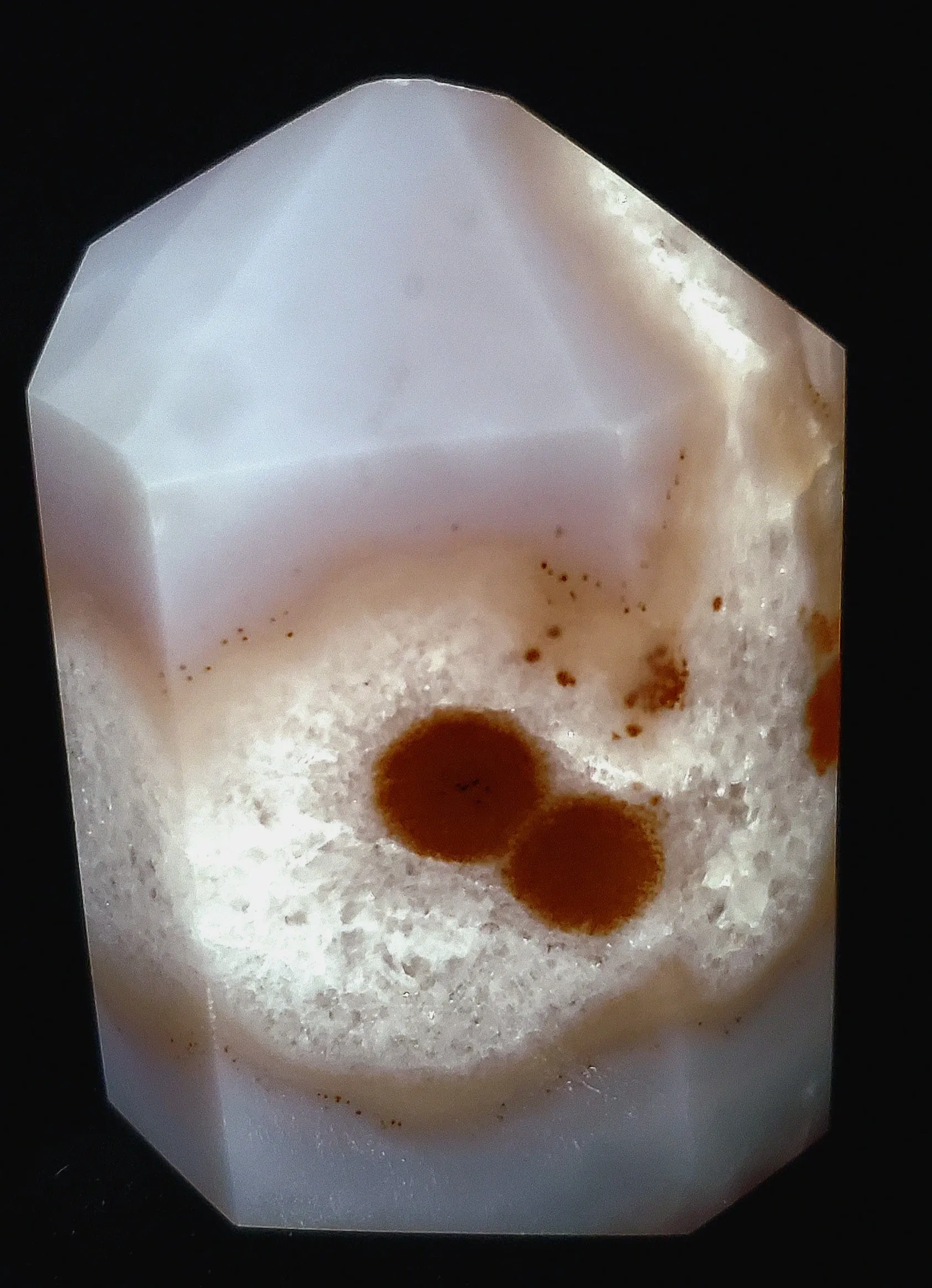 Agate & Quartz Tower