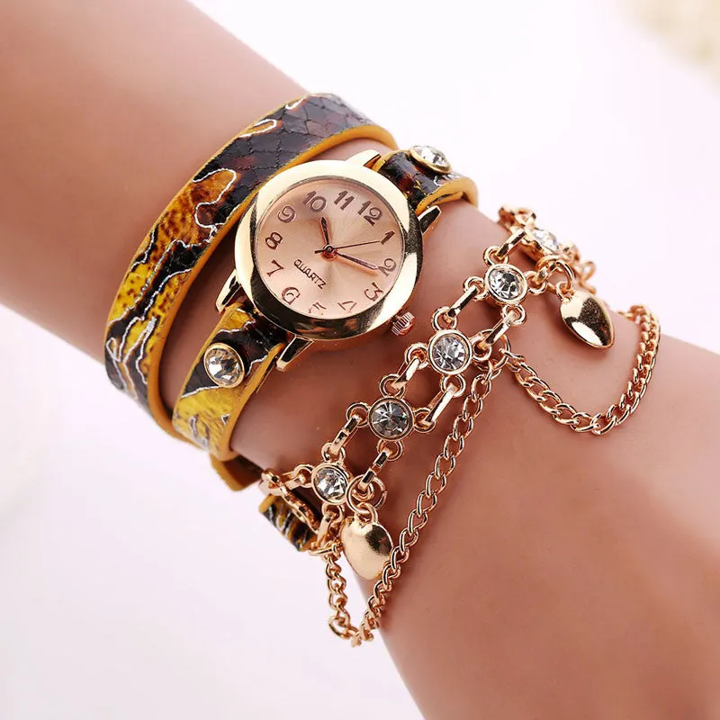 Dress Watches Ladies Leather Rhinestone Rivet Chain Quartz Bracelet Wristwatch Watch Women Montre Sale Feida