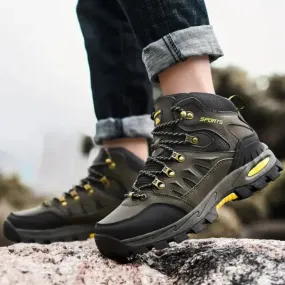 Men Hiking Shoes