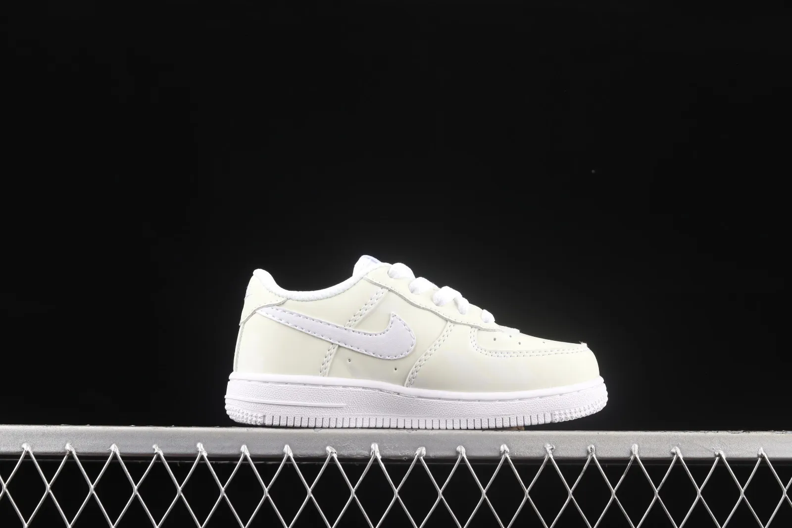 Nike Air Force 1 07 Low White Blue Little Kids Shoes 314193-400