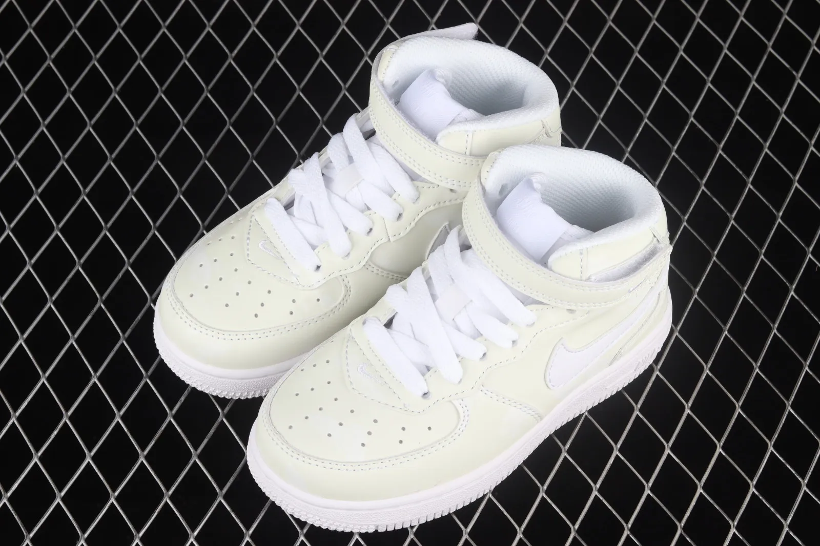 Nike Air Force 1 07 Mid White Blue Little Kids Shoes 314197-400