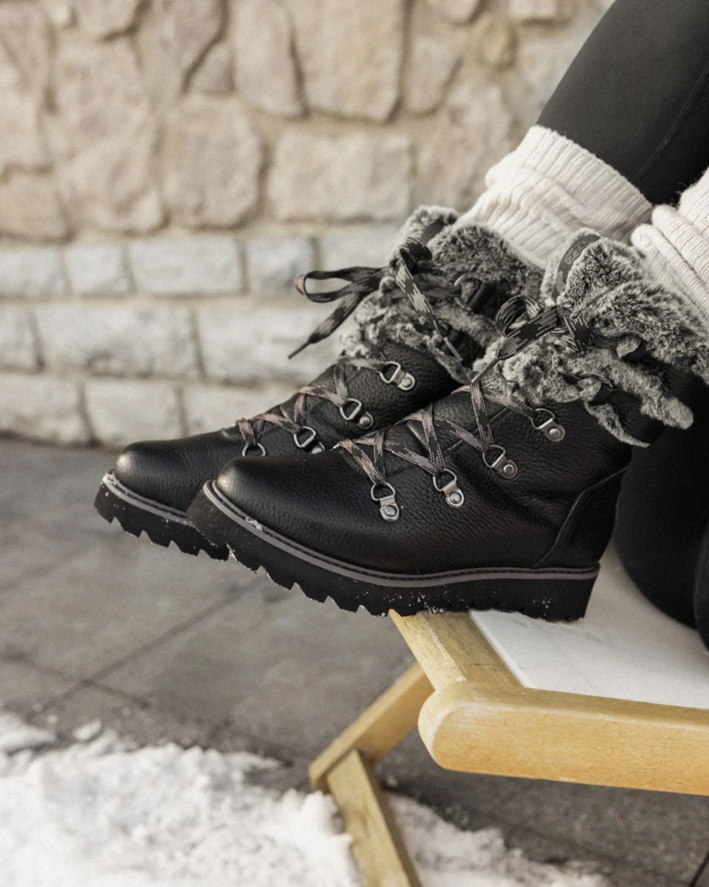 Roxy Women's Brandi Iii Apres Boots | Shop Shoes at Trojan Wake Ski Snow & Snow Skiers Warehouse